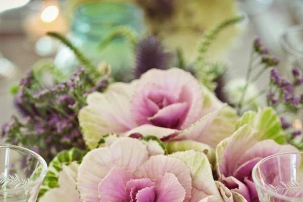 Wedding easel and flower arrangement