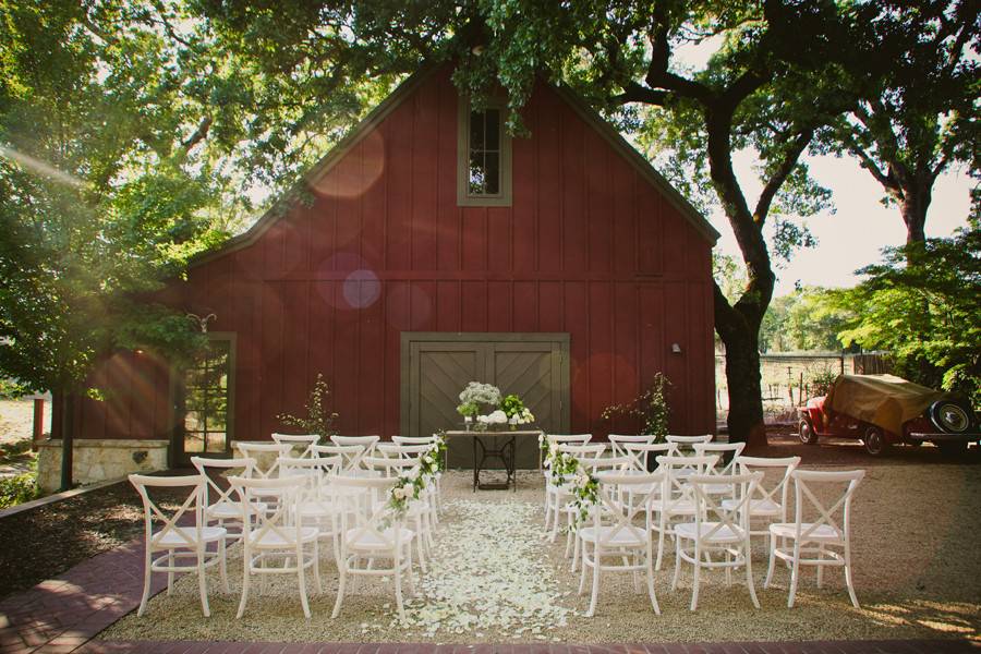 Beautiful barn ceremony venue
