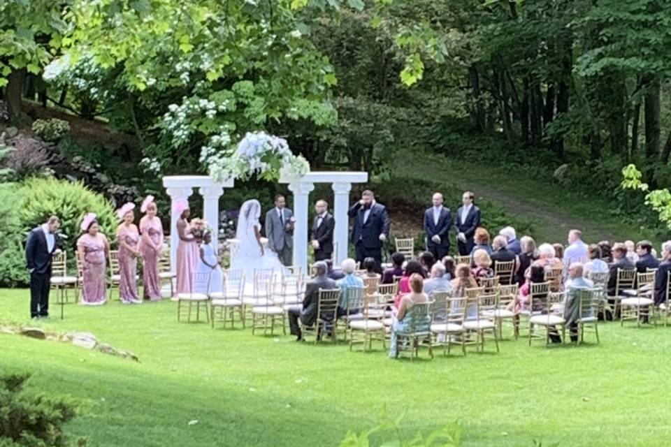 Michigan Outdoor Ceremony