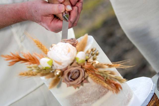 Cake cutting