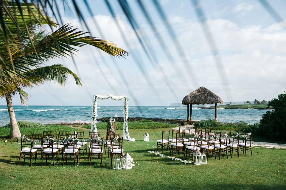 Val's Weddings