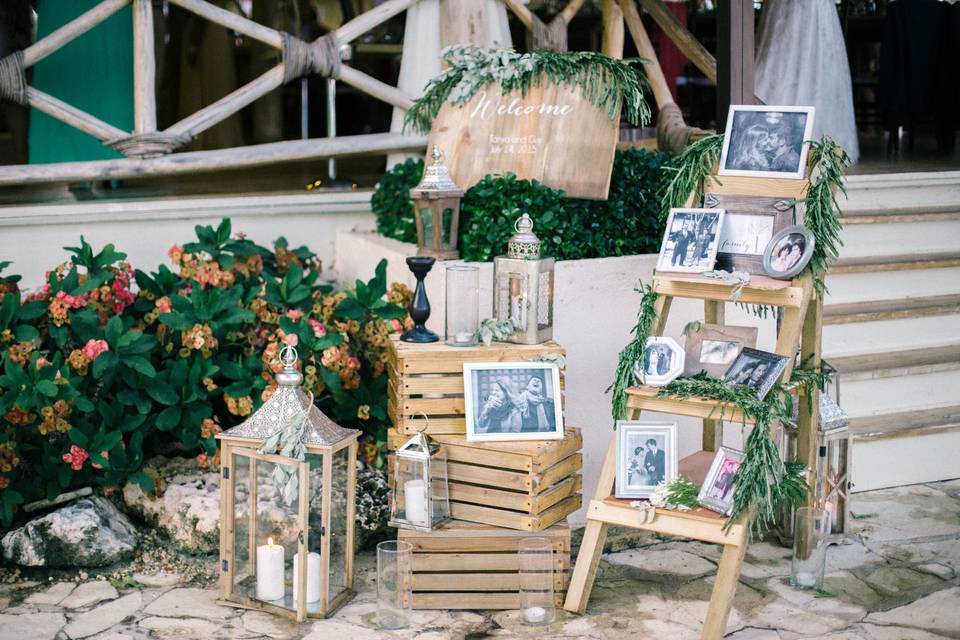 Val's Weddings