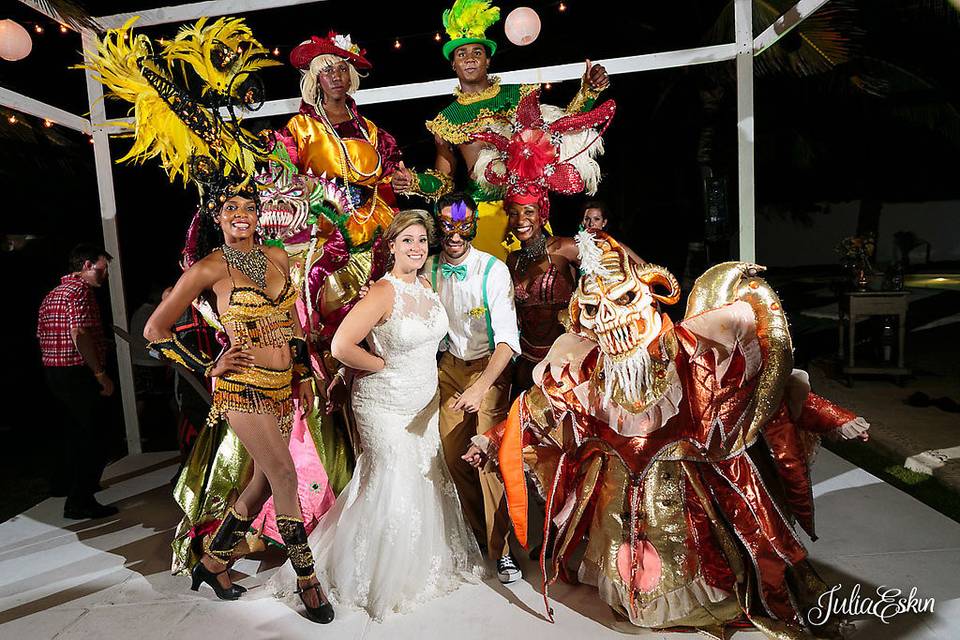 Val's Weddings