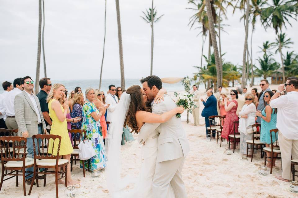 Val's Weddings