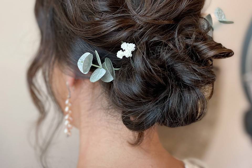 Intricate updo with flowers