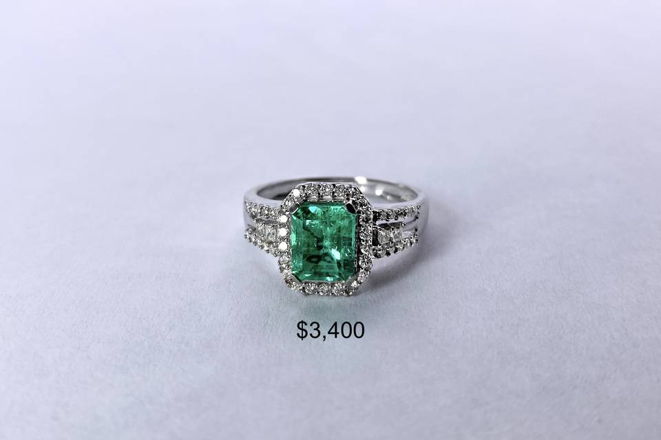 Central Emerald and Diamonds