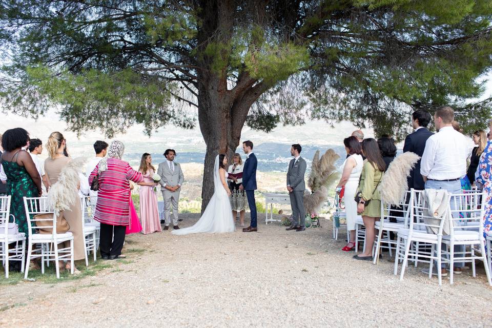 Mixed faith wedding, Granada