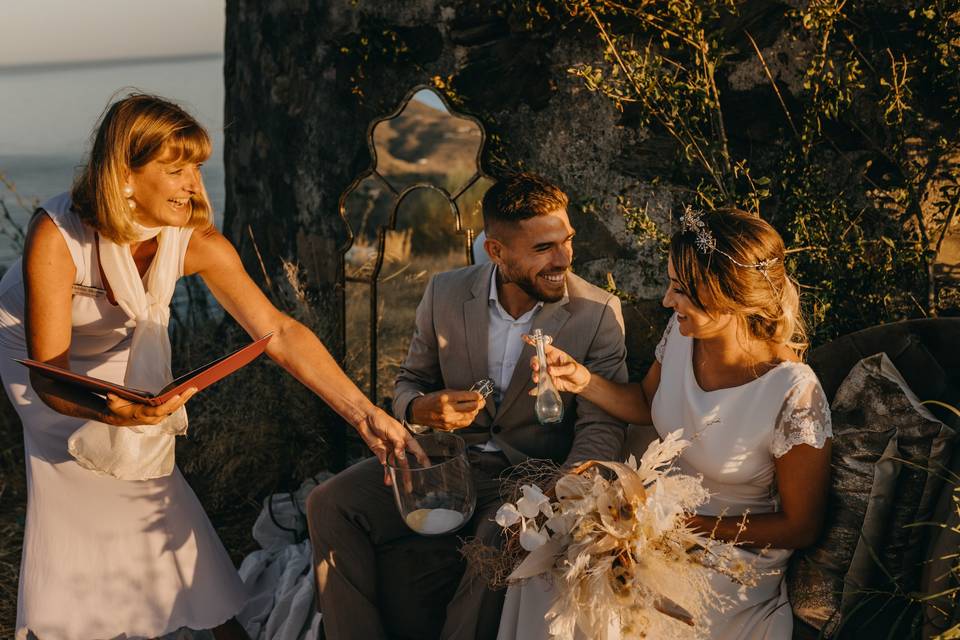 Wild elopement in Spain