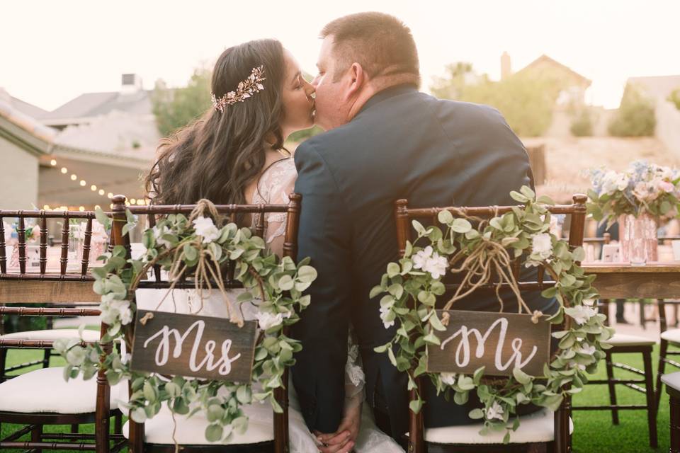 A micro-wedding at home...