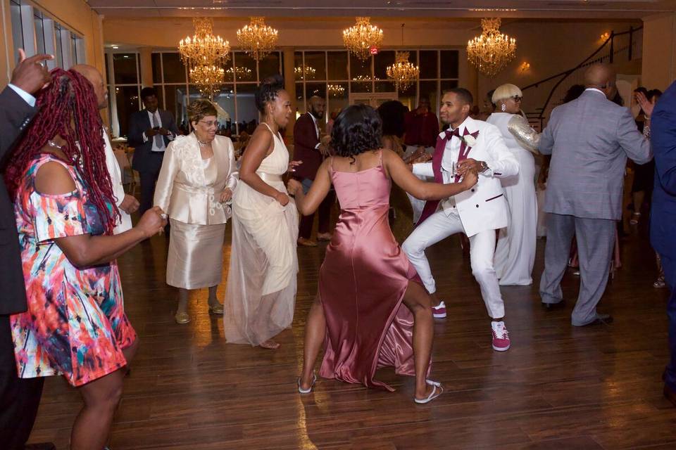 Opulent Sounds & Entertainment