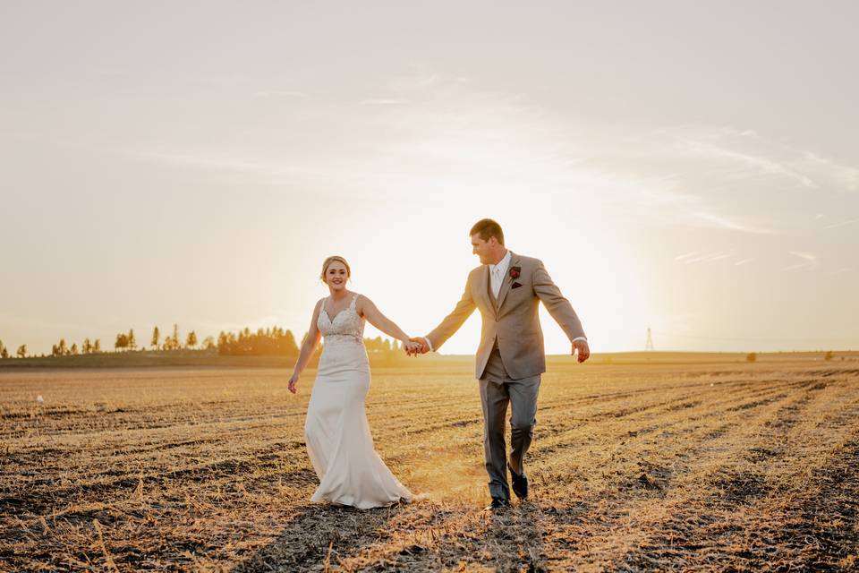 Kissing in the vineyard