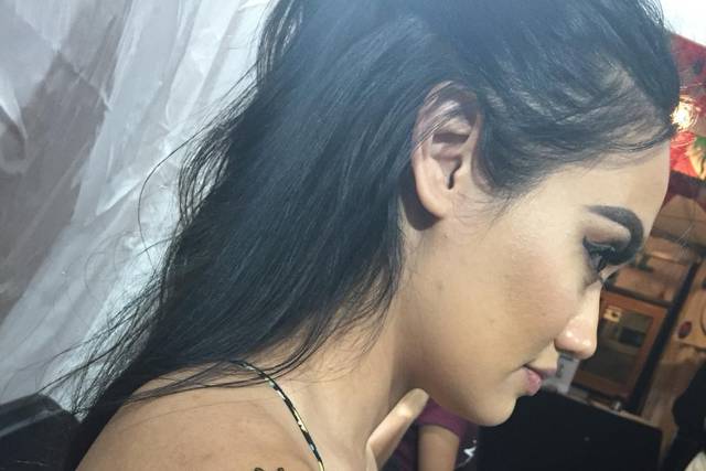 Henna tattoo on woman