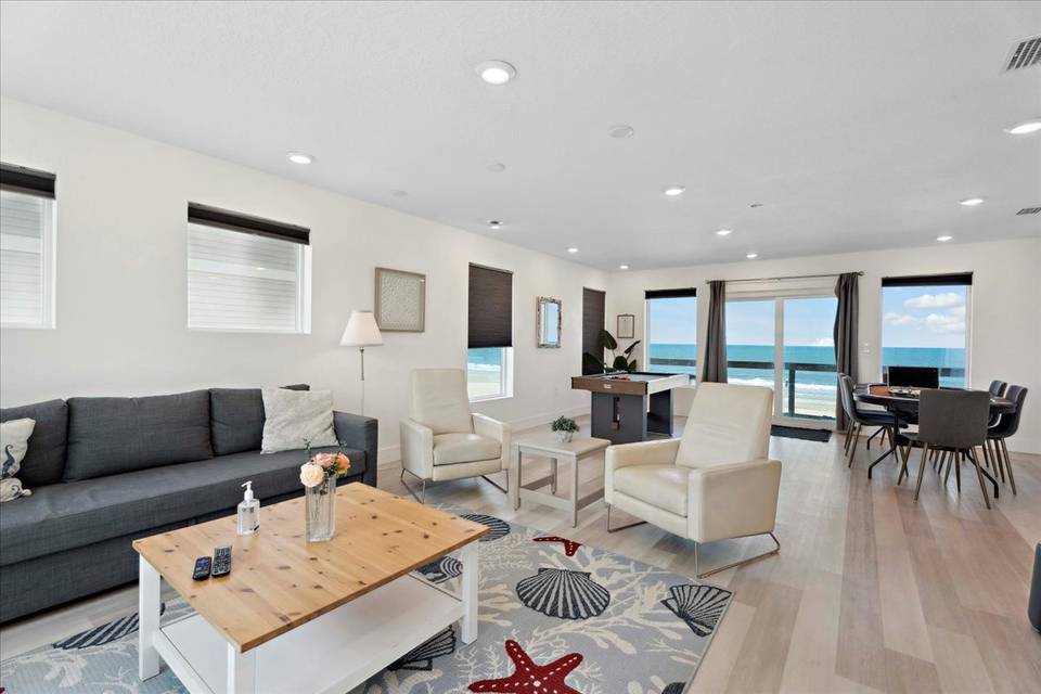 Oceanfront Entertainment Room