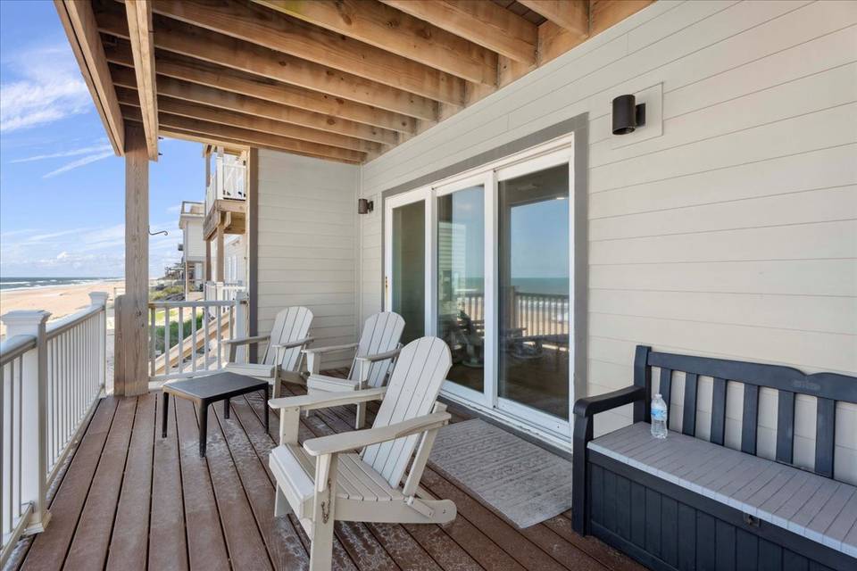 Oceanfront Balcony