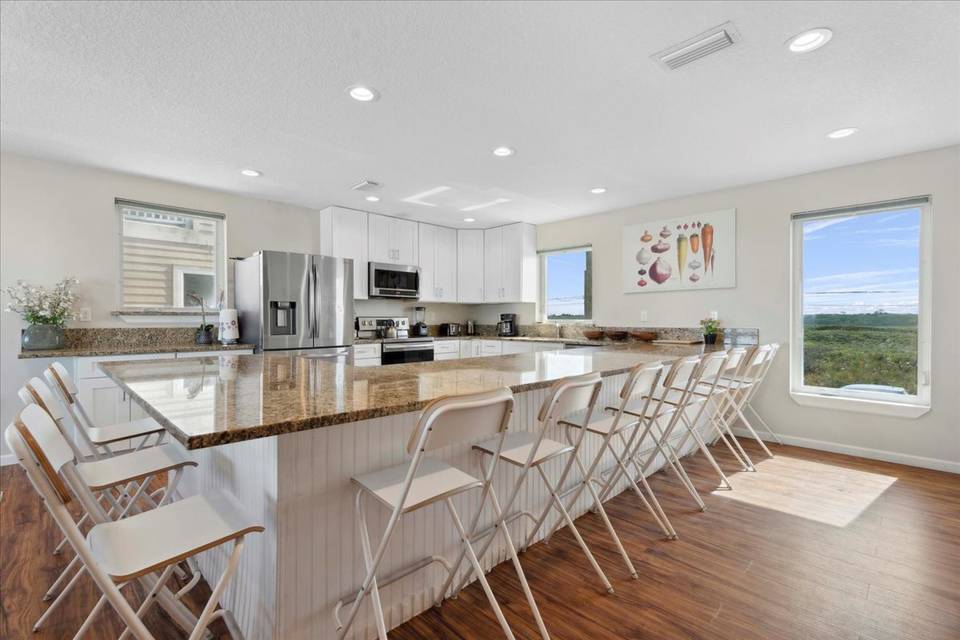 Oceanfront Modern Kitchen