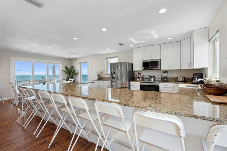 Oceanfront dining