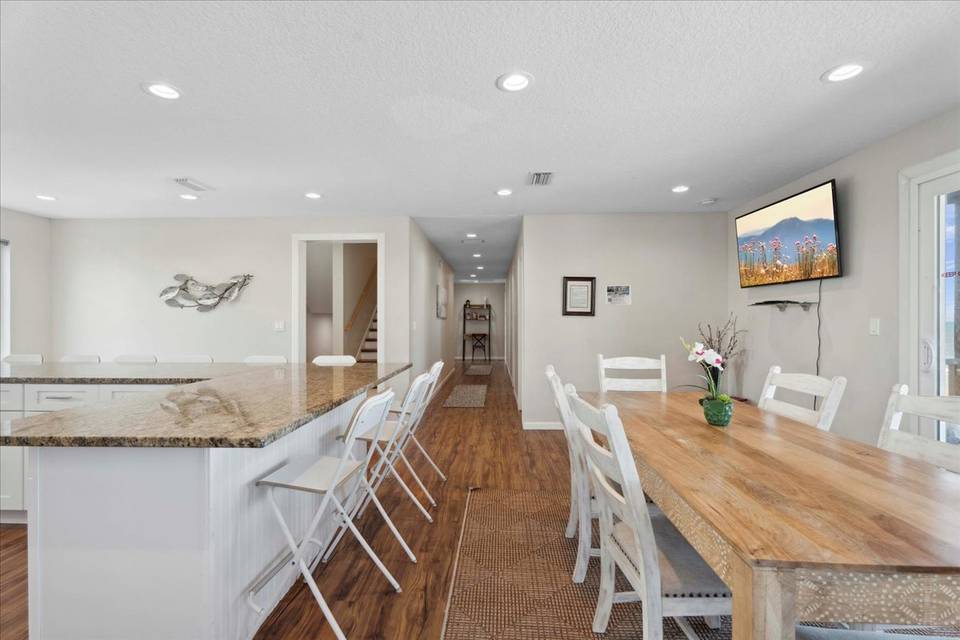 Oceanfront Dining