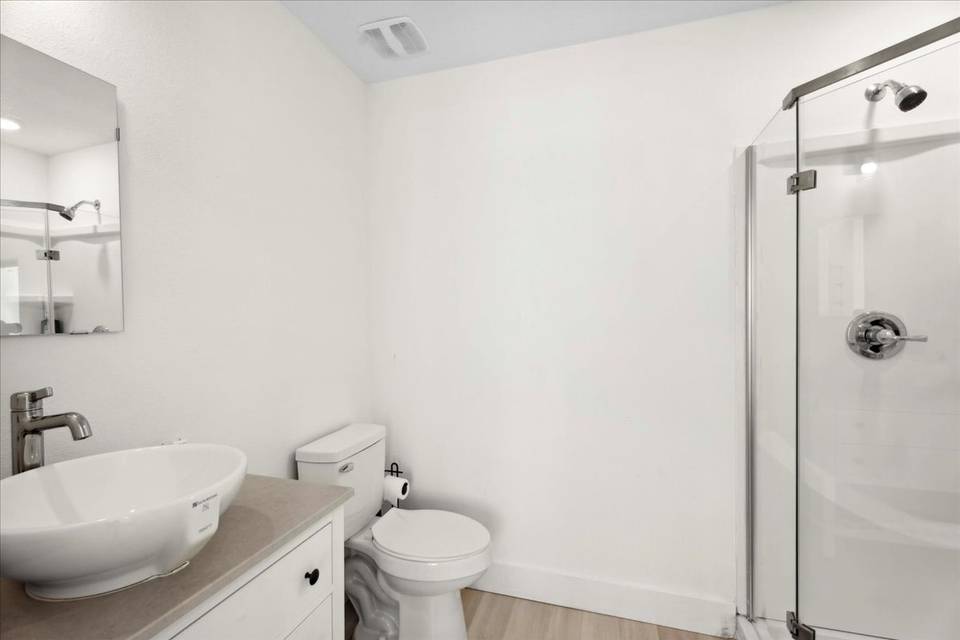 Ensuite Bathrooms