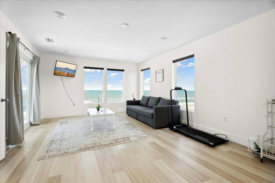 Oceanfront Wellness Room