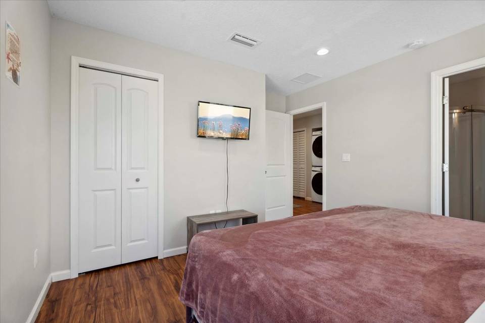 Spacious Beachfront Bedrooms