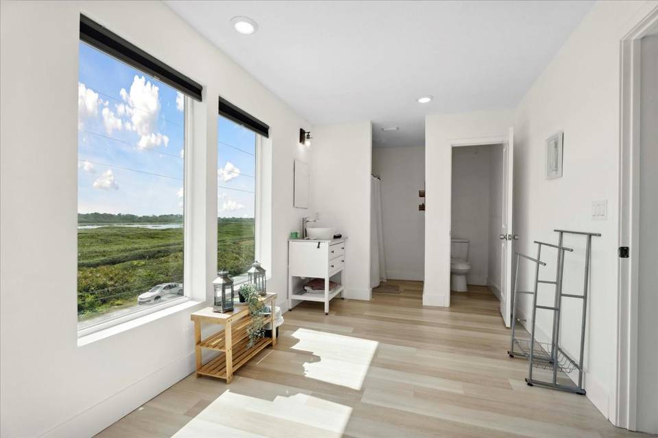 Ensuite Bathrooms