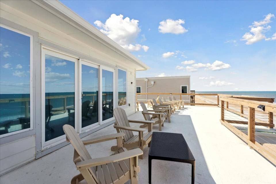 Oceanfront Rooftop patio