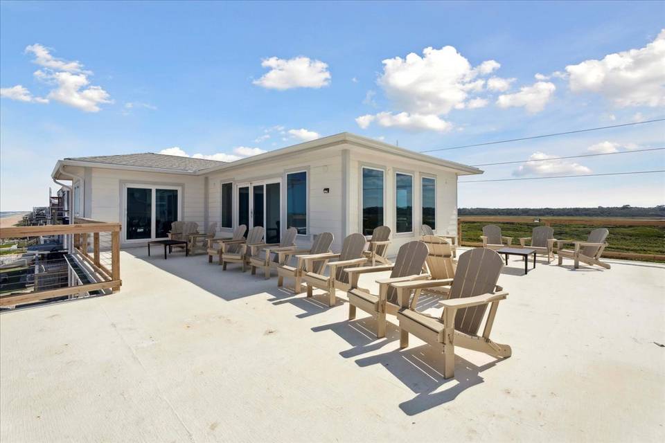 Oceanfront Rooftop patio
