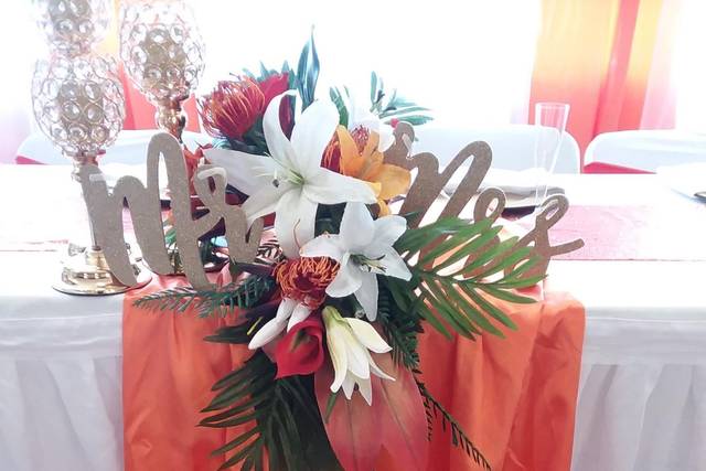 Mr. & Mrs. place setting