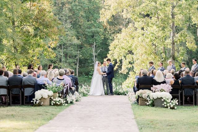Lakefront Ceremony Wedding