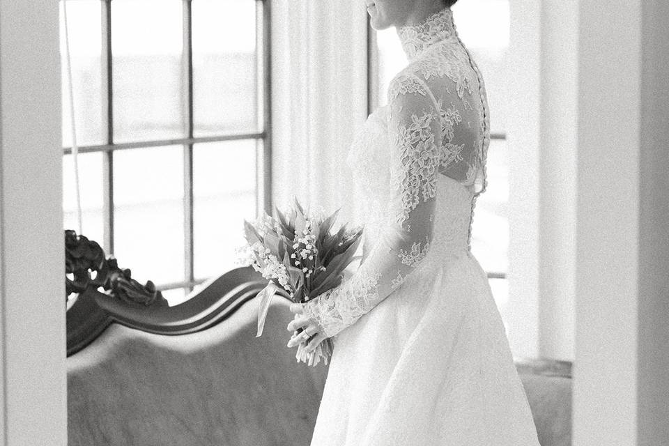 Bridal styling suite