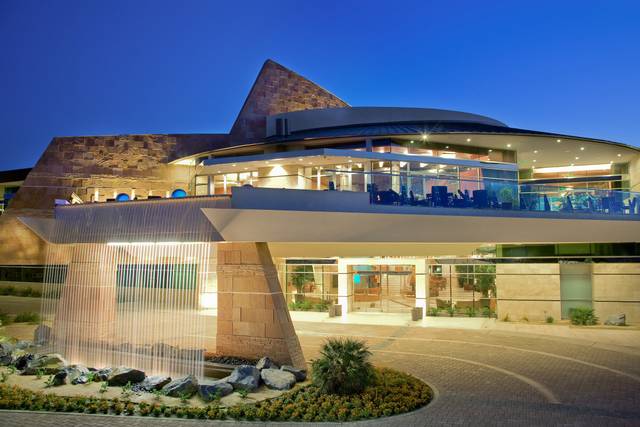Indian Wells Golf Resort