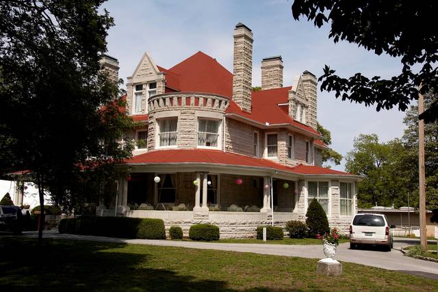 Phelps House - Historic Wedding Venues - Carthage, MO - WeddingWire