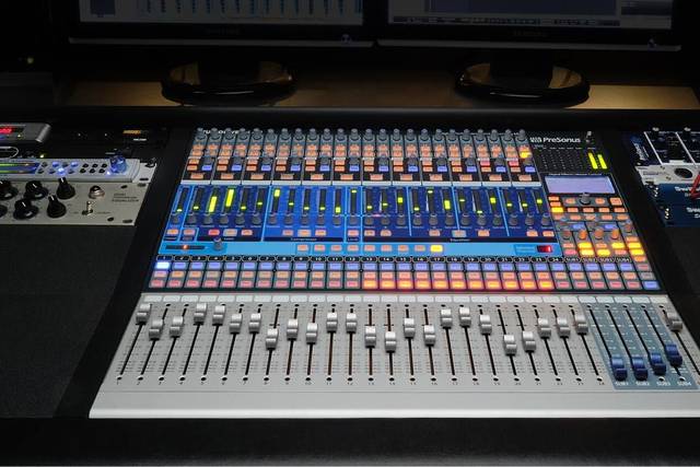Unique Sound Entertainment LLC