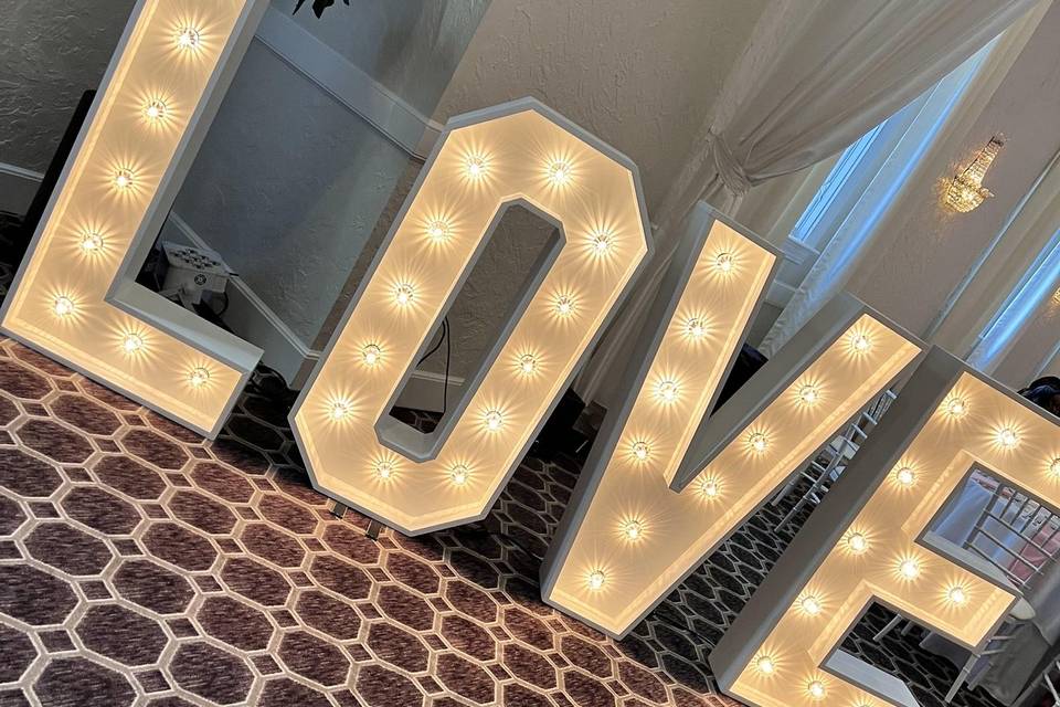 Marquee Letters