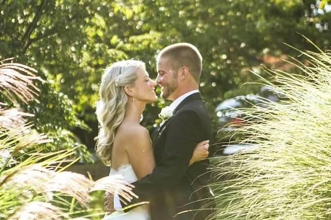 Newlyweds in the field