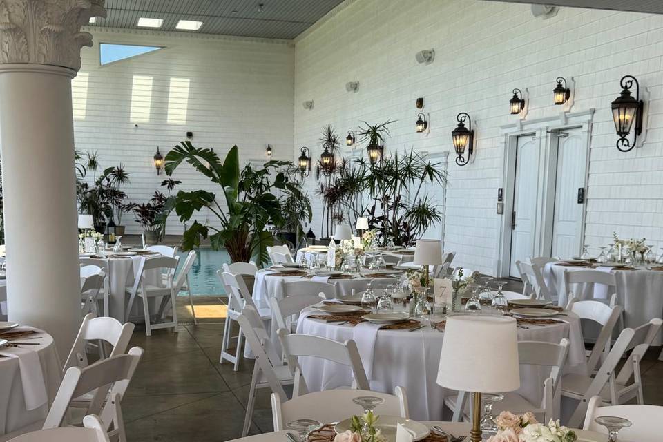Covered portico dining
