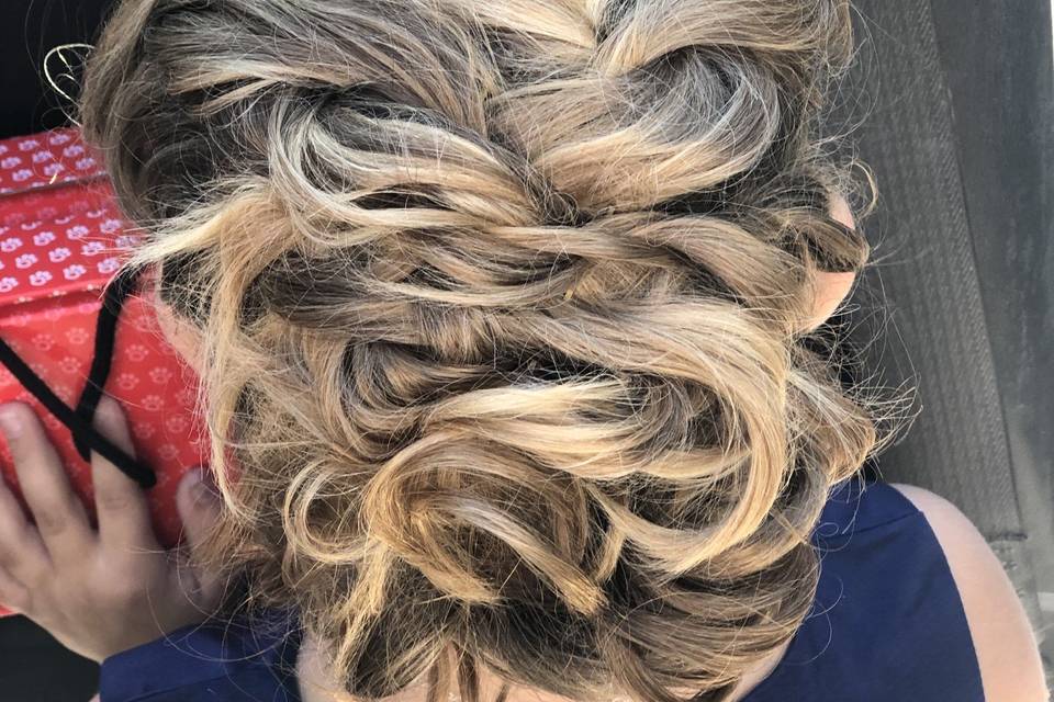 Detailed updo