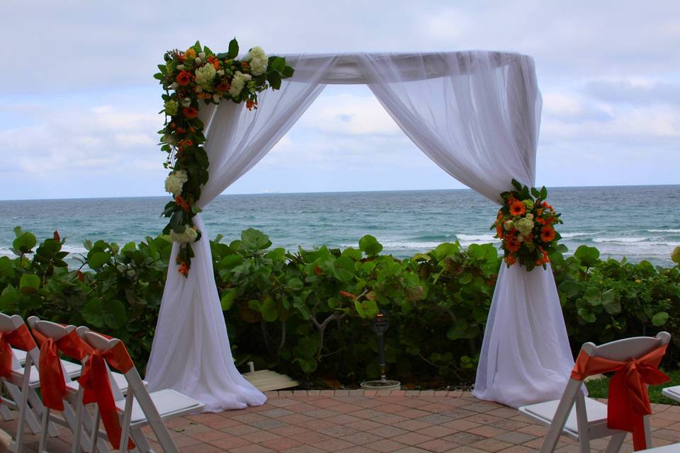 Wedding arch