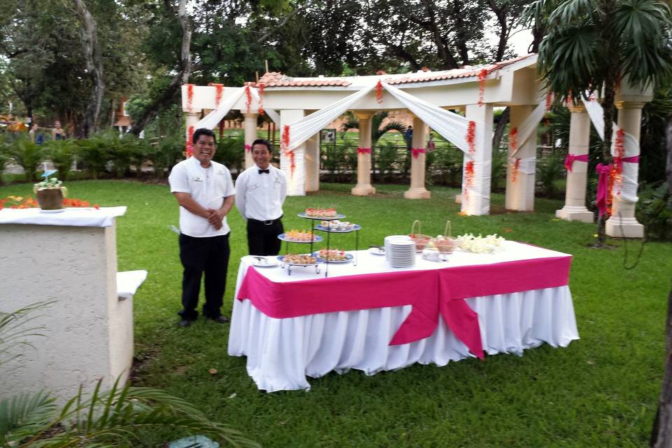 Sandos Playacar reception set up