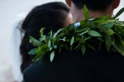 “Nada was my wedding planner and working with her was amazing. She was thorough and professional in helping me to focus on my vision and in making it come true! She wants the best for you and makes sure that your expectations are met – and exceedingly so!”
Dr. Esther S. Yoo, D.M.A.
Artistic Director, Oahu Choral Society
President, ACDA Hawaii Chapter