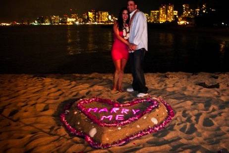 Suprise proposals...he flew her in from miles away!