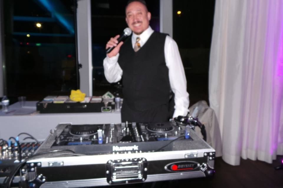 DJ Joe Dean