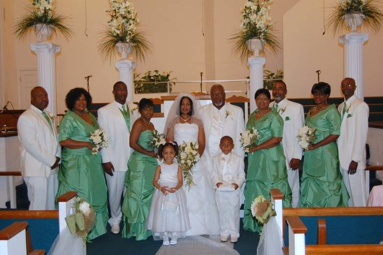 MNH Weddings & Designs, LLC