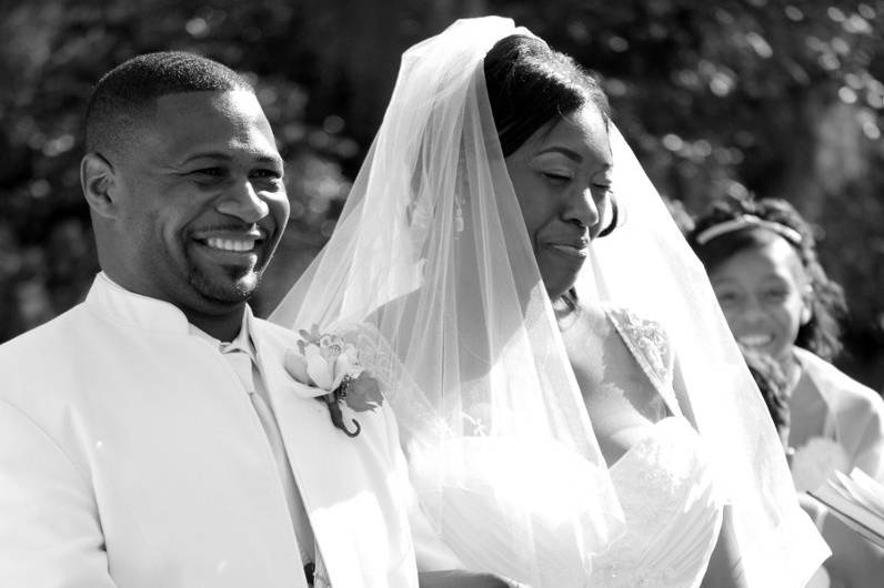 MNH Weddings & Designs, LLC