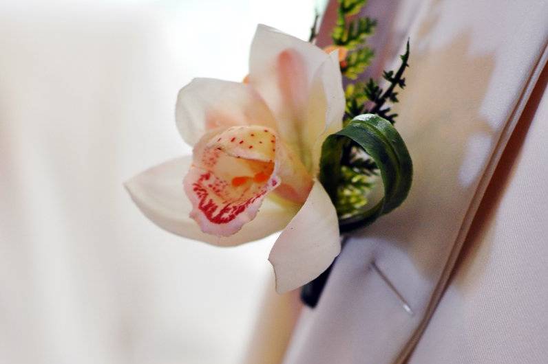 MNH Weddings & Designs, LLC