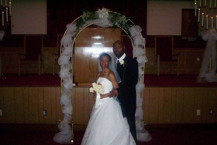 MNH Weddings & Designs, LLC