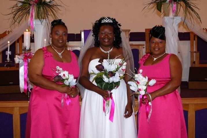 MNH Weddings & Designs, LLC