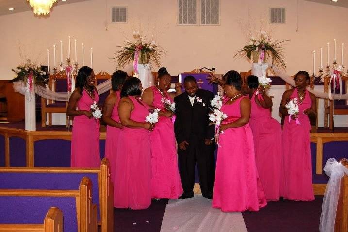 MNH Weddings & Designs, LLC