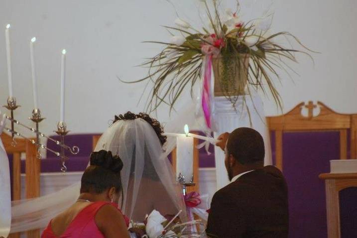 MNH Weddings & Designs, LLC