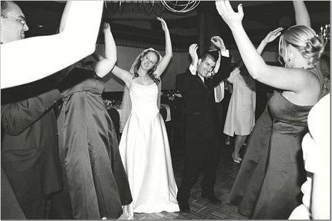 MNH Weddings & Designs, LLC